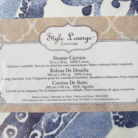 Brand new shower curtain - Picture 3 of 5